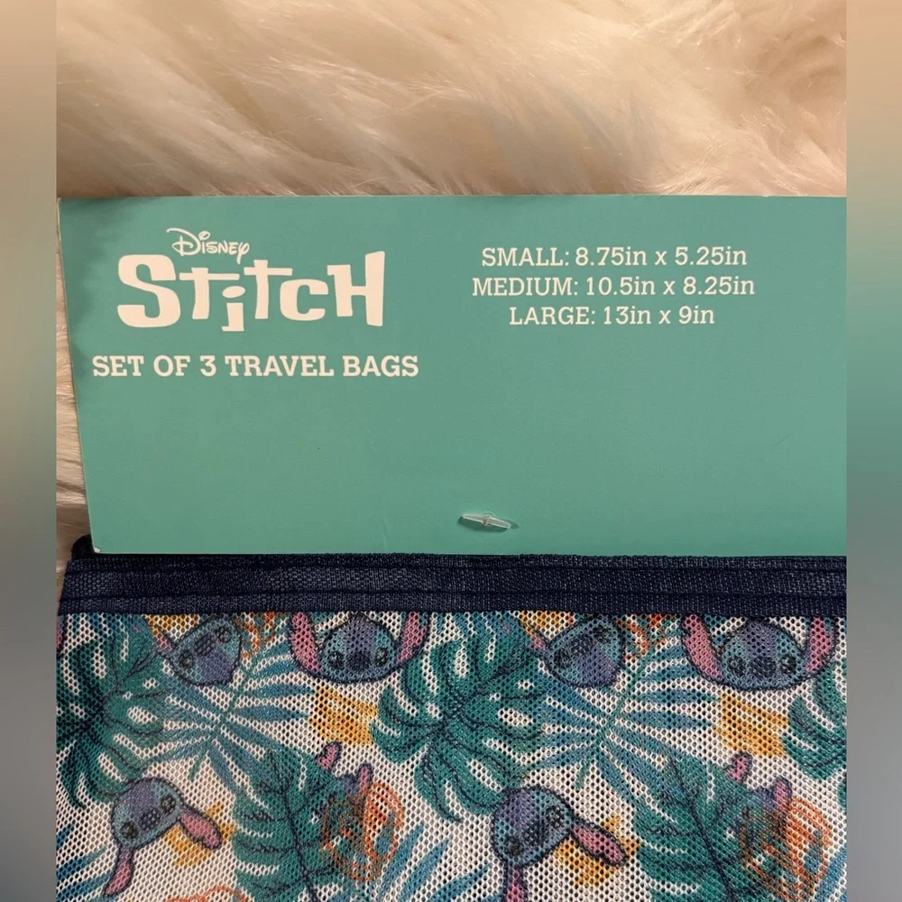 Disney's Stitch Hawaiian Print 3-pc. Travel Pouch Set*